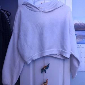 White cropped fuzzy hoodie